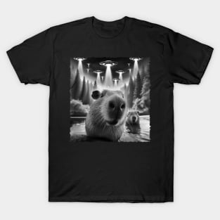 Charming Rodent Style Capybara-Inspired Tees for the Animal Lover T-Shirt